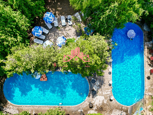 Bivši Kemping Palić na prodaju – bazeni, restoran, 260.000€, 7.223 m²