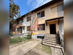 3-etažna kuća na prodaju, Kertvaroš, 130.000€, 132m²