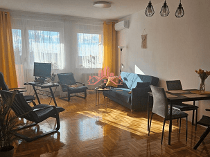 Dvosoban stan na prodaju, Centar 3, 54m²